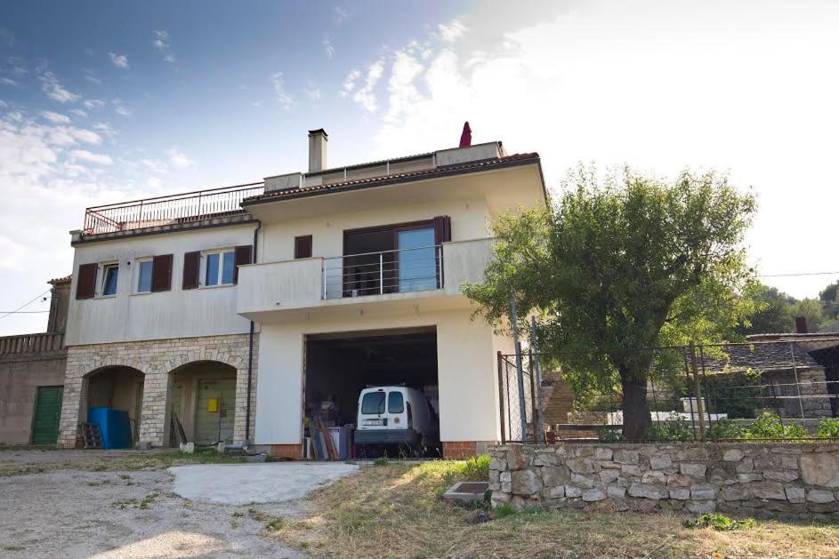 Apartments Kordic Vis Exterior foto